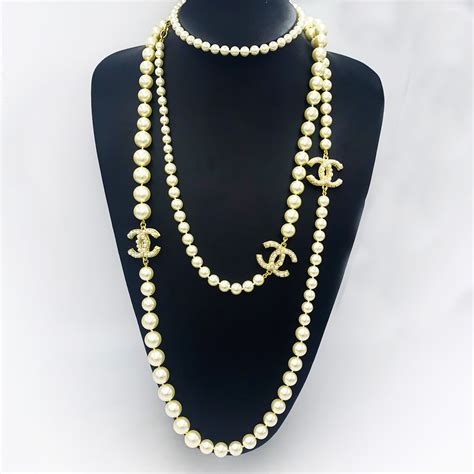 Chanel necklace online store